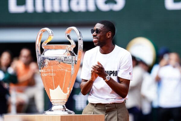 Triomphe PSG Nike UCL Winners Shirt