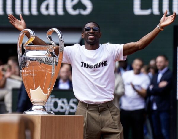 Triomphe PSG Nike UCL Winners Shirt
